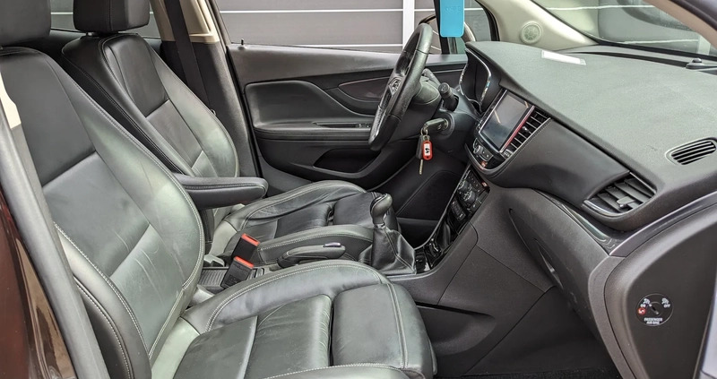Opel Mokka cena 59999 przebieg: 129000, rok produkcji 2017 z Młynary małe 466
